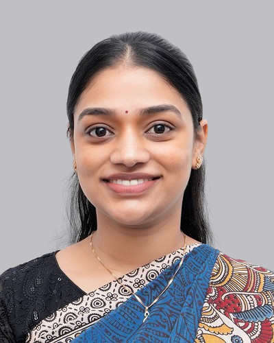 Dr. Samira